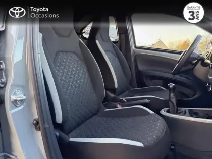 Photo 5 Toyota Aygo  X 1.0 VVT-i 72ch Air Design