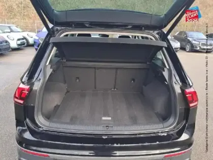 Photo 14 Volkswagen Tiguan  1.5 TSI 150ch Active DSG7