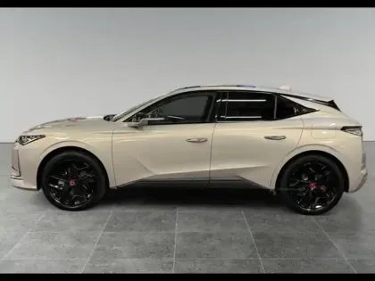 Photo 6 DS DS 4  E-TENSE 225ch Performance Line +