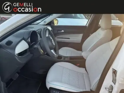 Photo 13 Fiat 600  1.2 Hybrid 100ch La Prima DCT6