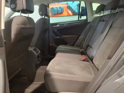 Photo 11 Volkswagen Tiguan  2.0 TDI 150ch Elegance DSG7