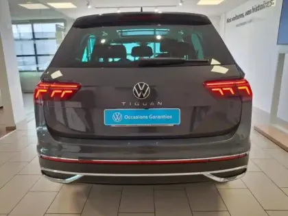 Photo 9 Volkswagen Tiguan  2.0 TDI 150ch Elegance DSG7