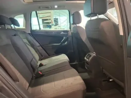 Photo 14 Volkswagen Tiguan  2.0 TDI 150ch Elegance DSG7