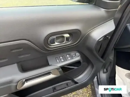 Photo 11 Citroën C5 aircross  1.2 Hybride 136ch MAX boite automatique