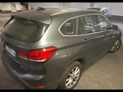 Photo 1 BMW X1  sDrive18iA 140ch Business Design DKG7