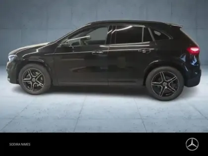 Photo 8 Mercedes GLA  180 d 116ch AMG Line 8G-DCT