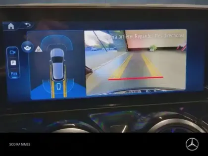 Photo 10 Mercedes GLA  180 d 116ch AMG Line 8G-DCT