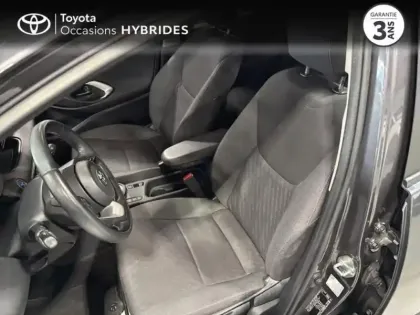 Photo 14 Toyota Yaris  116h Dynamic 5p MY22
