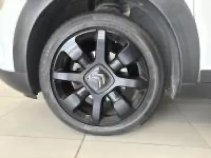 Photo 5 Citroën C4 Cactus  PureTech 130ch S&S Shine E6.d-TEMP