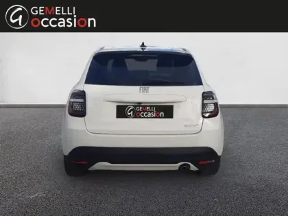 Photo 14 Fiat 600  1.2 Hybrid 100ch La Prima DCT6