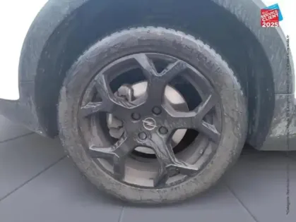 Photo 9 Opel Crossland  1.2 Turbo 130ch GS line BVA Tpano Camera