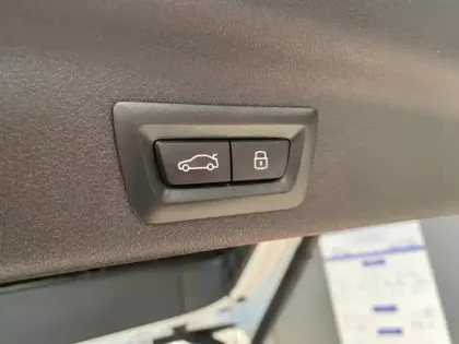 Photo 14 BMW X1  sDrive18i 136ch M Sport