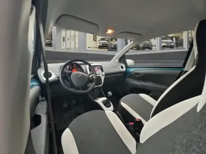 Photo 7 Citroën C1  VTi 72 S&S Millenium 5p  E6.d