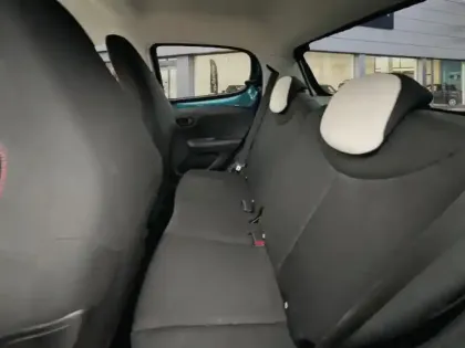 Photo 9 Citroën C1  VTi 72 S&S Millenium 5p  E6.d