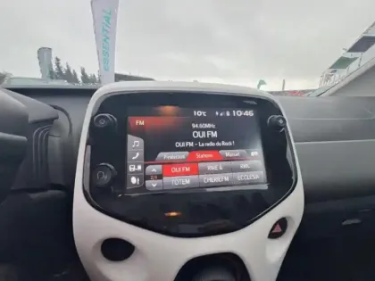 Photo 14 Citroën C1  VTi 72 S&S Millenium 5p  E6.d