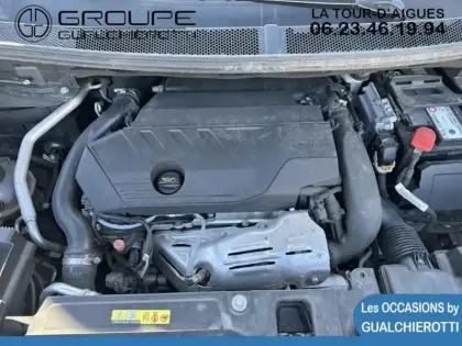 Photo 11 Peugeot 5008  1.6 PureTech 180ch S&S GT Line EAT8