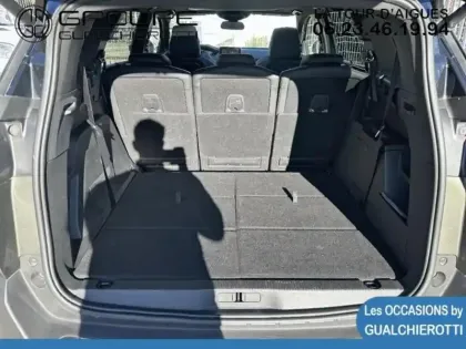 Photo 5 Peugeot 5008  1.6 PureTech 180ch S&S GT Line EAT8