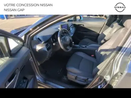 Photo 10 Toyota C-HR  2.0 Hybride 184ch Design Ultimate E-CVT