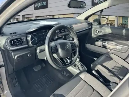 Photo 7 Citroën C3  1.2 PureTech 110ch S&S Shine Pack  EAT6