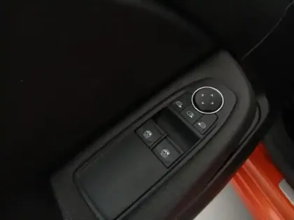 Photo 12 Renault Clio  1.6 E-Tech 140ch Limited -21