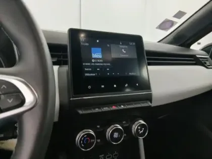 Photo 13 Renault Clio  1.6 E-Tech 140ch Limited -21