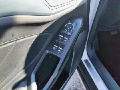 Photo 11 Ford Focus  Active 1.5 EcoBoost 150ch Active V BVA