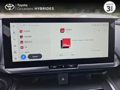 Photo 7 Toyota C-HR  2.0 Hybride 200ch Collection Premiere NG23