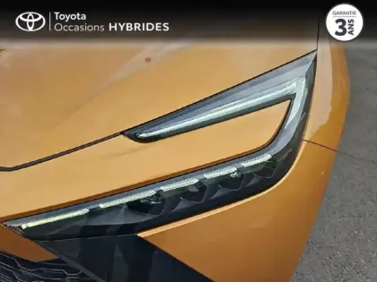 Photo 9 Toyota C-HR  2.0 Hybride 200ch Collection Premiere NG23