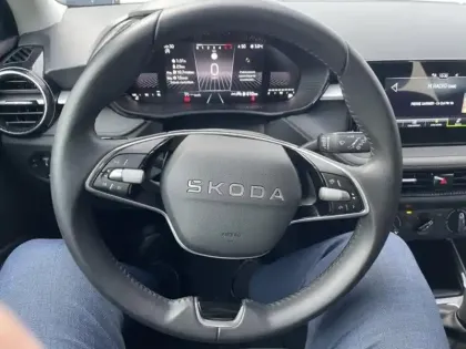 Photo 12 Skoda Fabia  1.0 TSI Evo2 116ch Selection DSG7