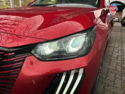 Photo 27 Peugeot 208  1.2 PURETECH 100CH S&S ALLURE