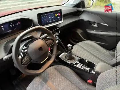 Photo 29 Peugeot 208  1.2 PURETECH 100CH S&S ALLURE