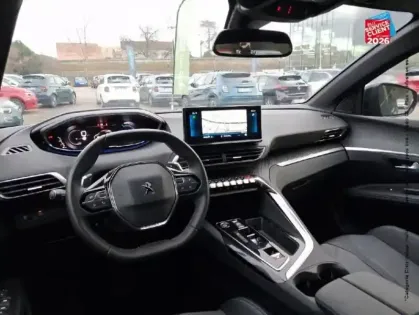 Photo 14 Peugeot 3008  Hybrid 136ch Allure Pack e-DCS6