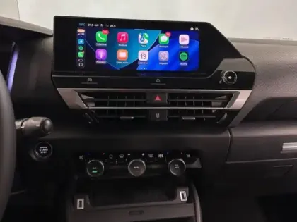 Photo 12 Citroën C4  Moteur électrique 136ch (100 kW) Shine Pack Automatique