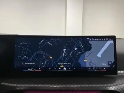 Photo 12 BMW Serie 3 Série 3 330eA xDrive 292ch M Sport