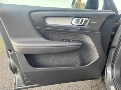 Photo 14 Volvo Xc40  B3 163ch Lounge Edition DCT 7