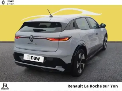 Photo 11 Renault Megane  E-Tech Electric EV40 130ch Equilibre standard charge