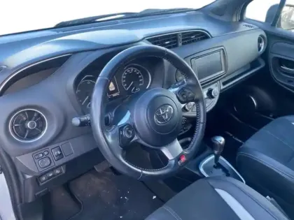 Photo 6 Toyota Yaris  100h GR SPORT 5p MY19