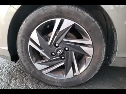 Photo 12 Hyundai I20  1.0 T-GDi 100ch Hybrid Intuitive