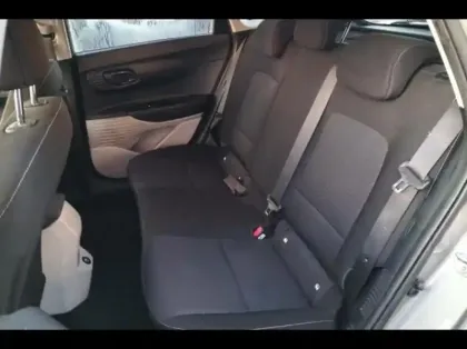 Photo 10 Hyundai I20  1.0 T-GDi 100ch Hybrid Intuitive