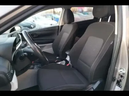 Photo 9 Hyundai I20  1.0 T-GDi 100ch Hybrid Intuitive