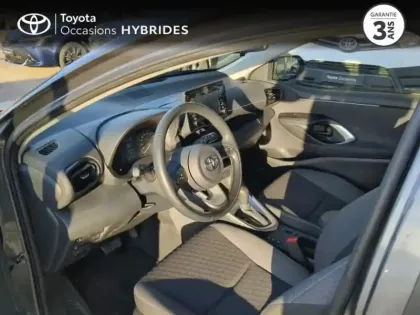 Photo 10 Toyota Yaris  116h Dynamic 5p MY22