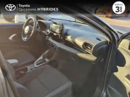 Photo 5 Toyota Yaris  116h Dynamic 5p MY22