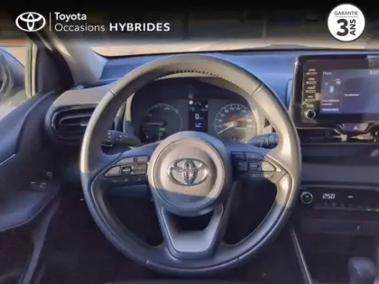Photo 8 Toyota Yaris  116h Dynamic 5p MY22