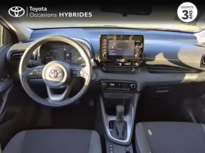 Photo 7 Toyota Yaris  116h Dynamic 5p MY22