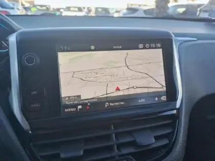 Photo 14 Peugeot 2008  1.2 PureTech 130ch E6.c Allure S&S