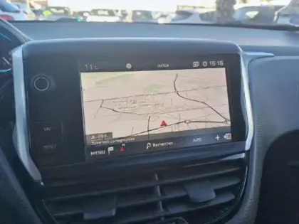 Photo 29 Peugeot 2008  1.2 PureTech 130ch E6.c Allure S&S