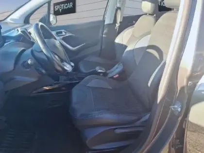 Photo 8 Peugeot 2008  1.2 PureTech 130ch E6.c Allure S&S