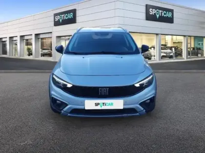 Photo 1 Fiat Tipo  Cross 1.6 MultiJet 130ch S/S Plus