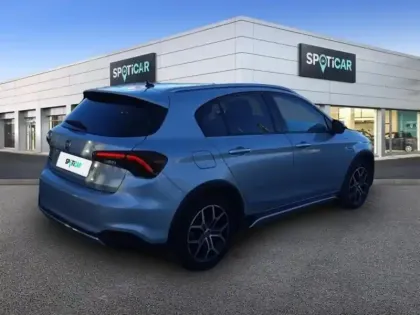 Photo 4 Fiat Tipo  Cross 1.6 MultiJet 130ch S/S Plus