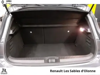 Photo 21 Renault Clio  1.6 E-Tech hybride 145ch Evolution